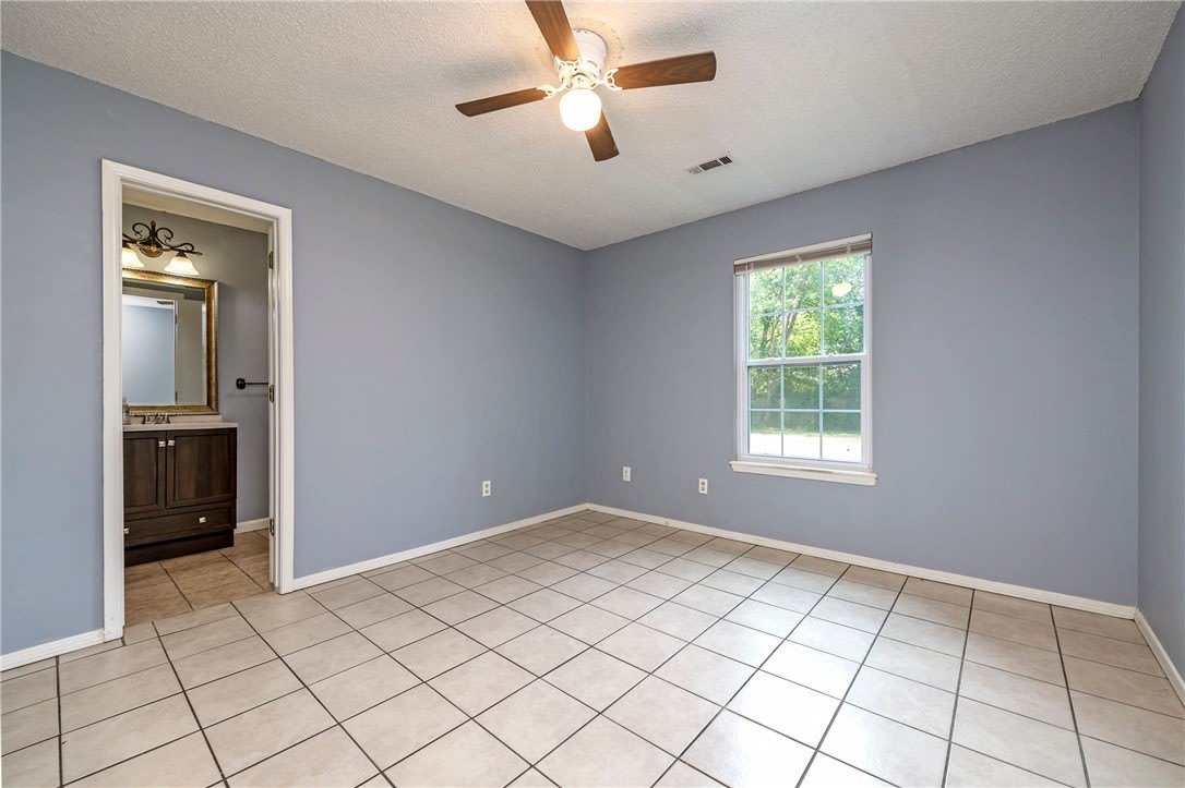 3408 W Olive Street – photo 3