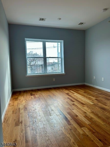 201-205 Marshall St – photo 4