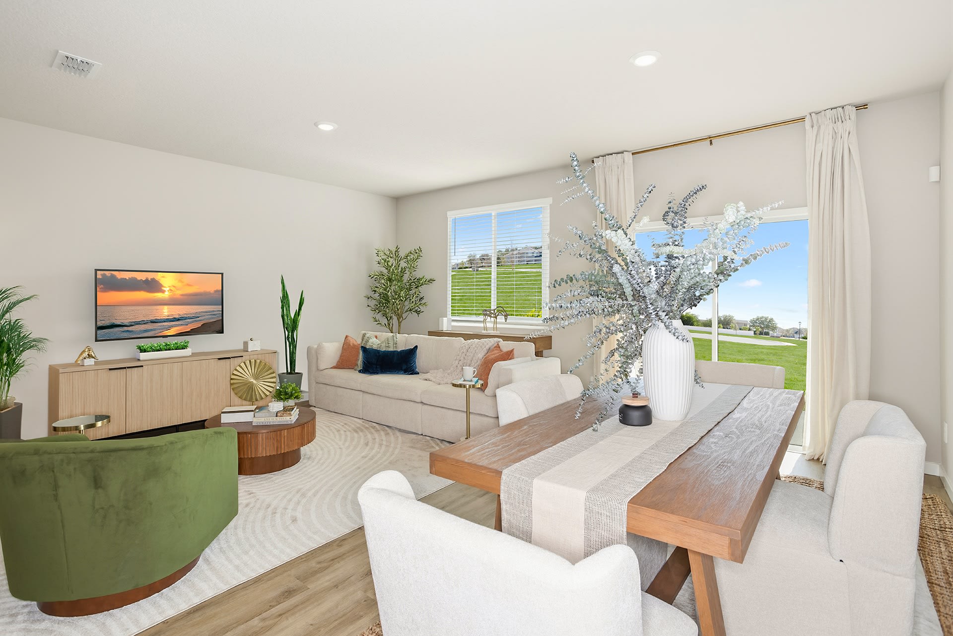 Coral Palms At Oakleaf – photo 1