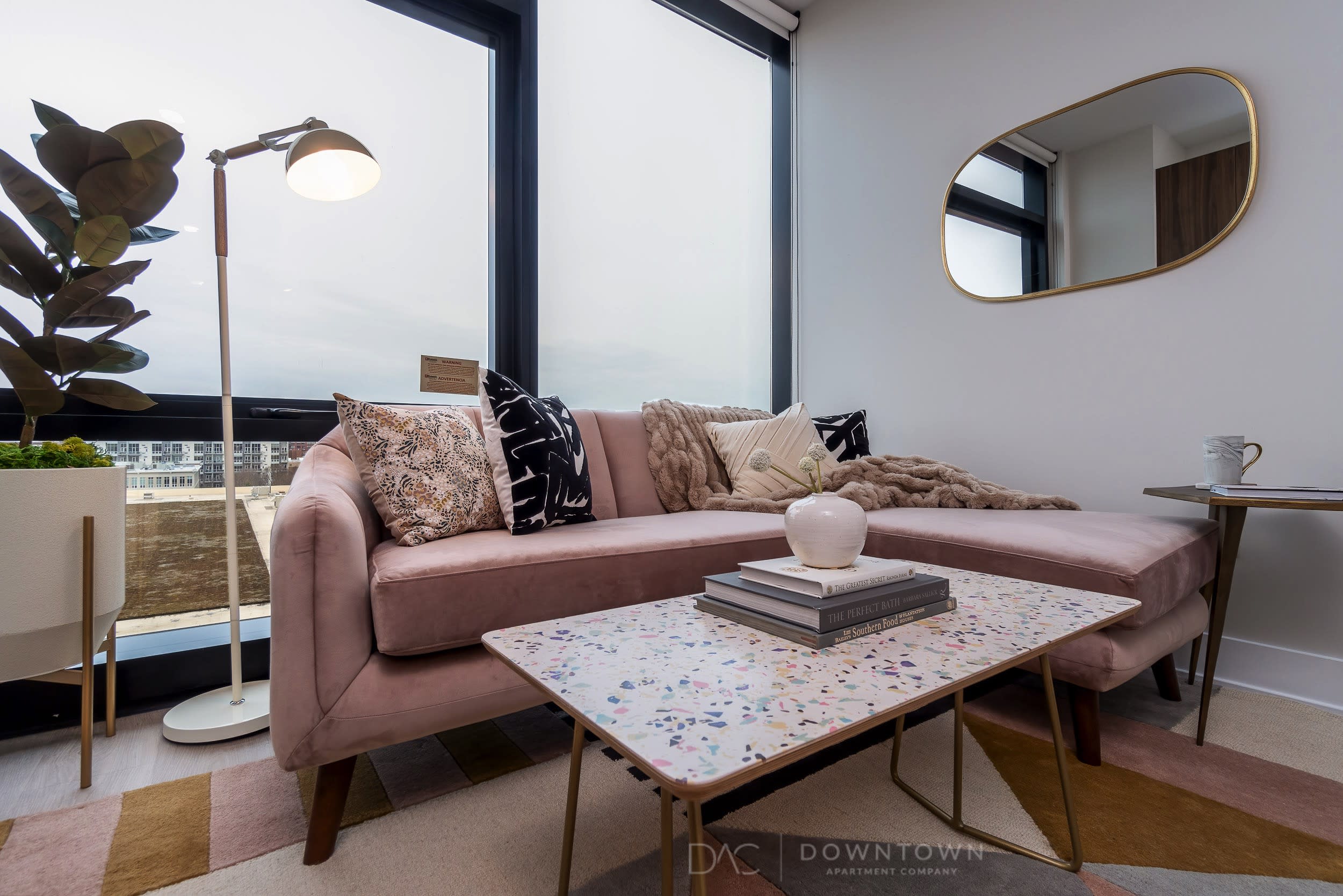 1143 W Van Buren St – photo 1