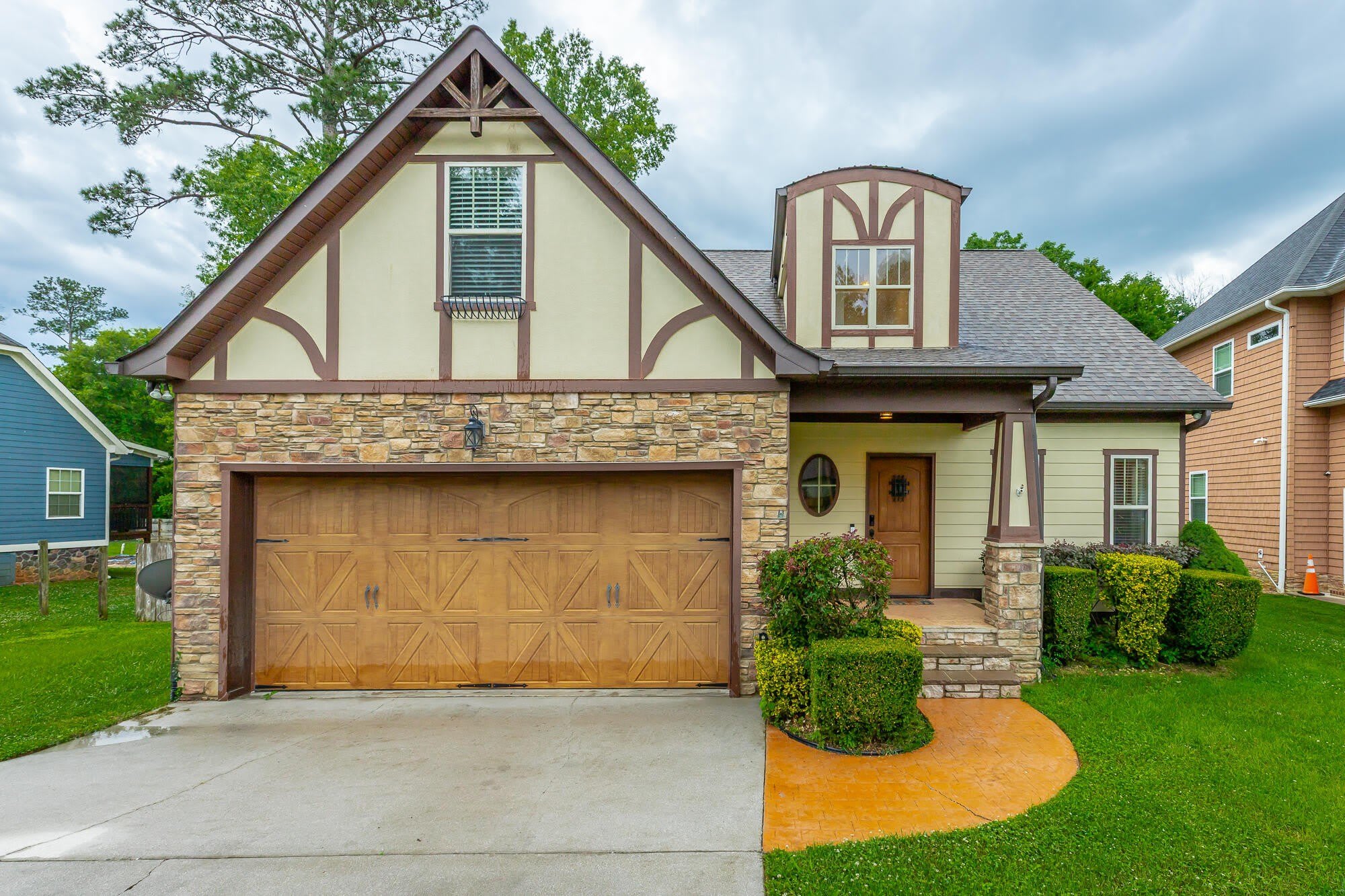 1857 Holly Oak Lane – photo 4