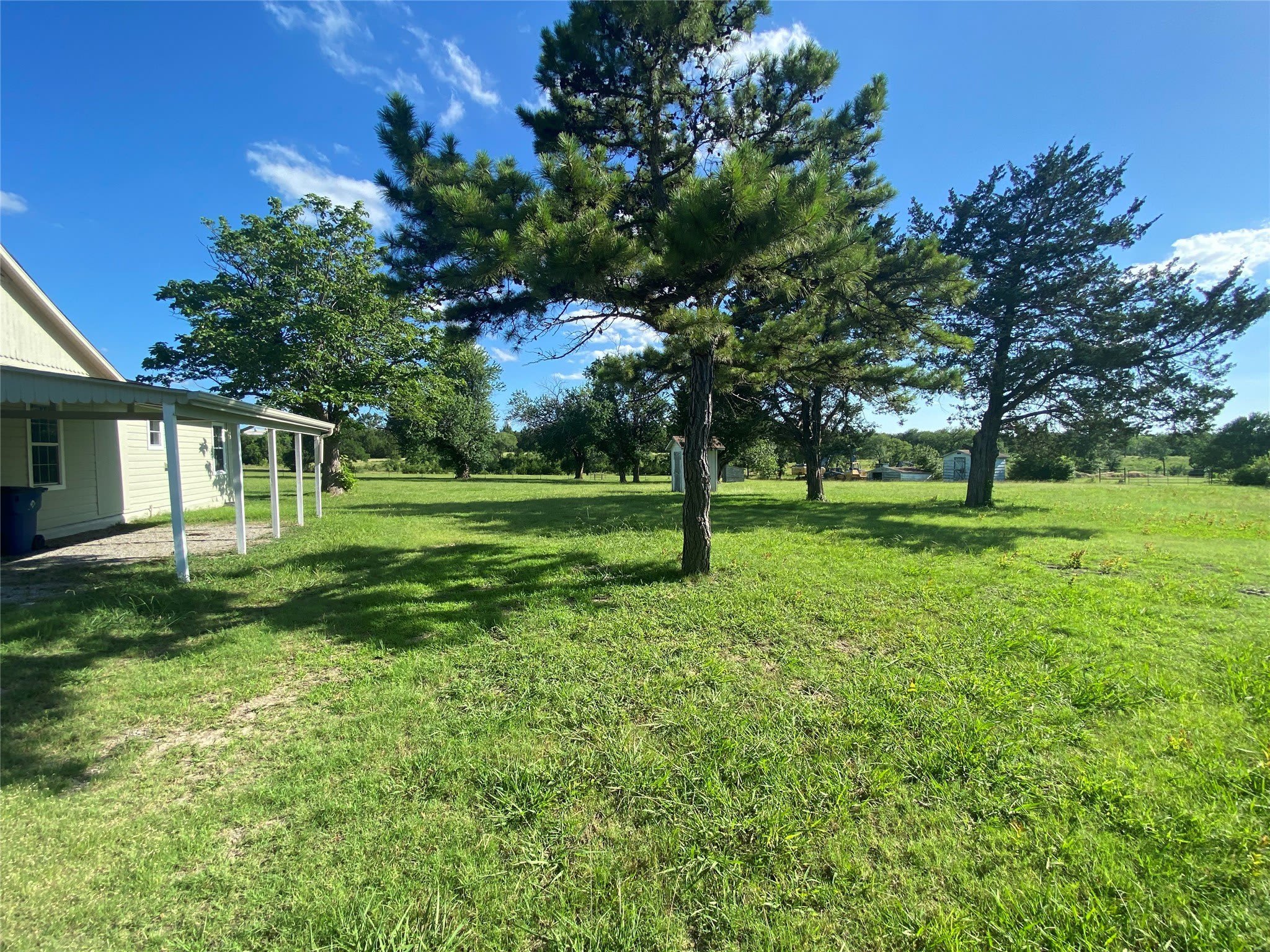1728 Randell Drive – photo 2