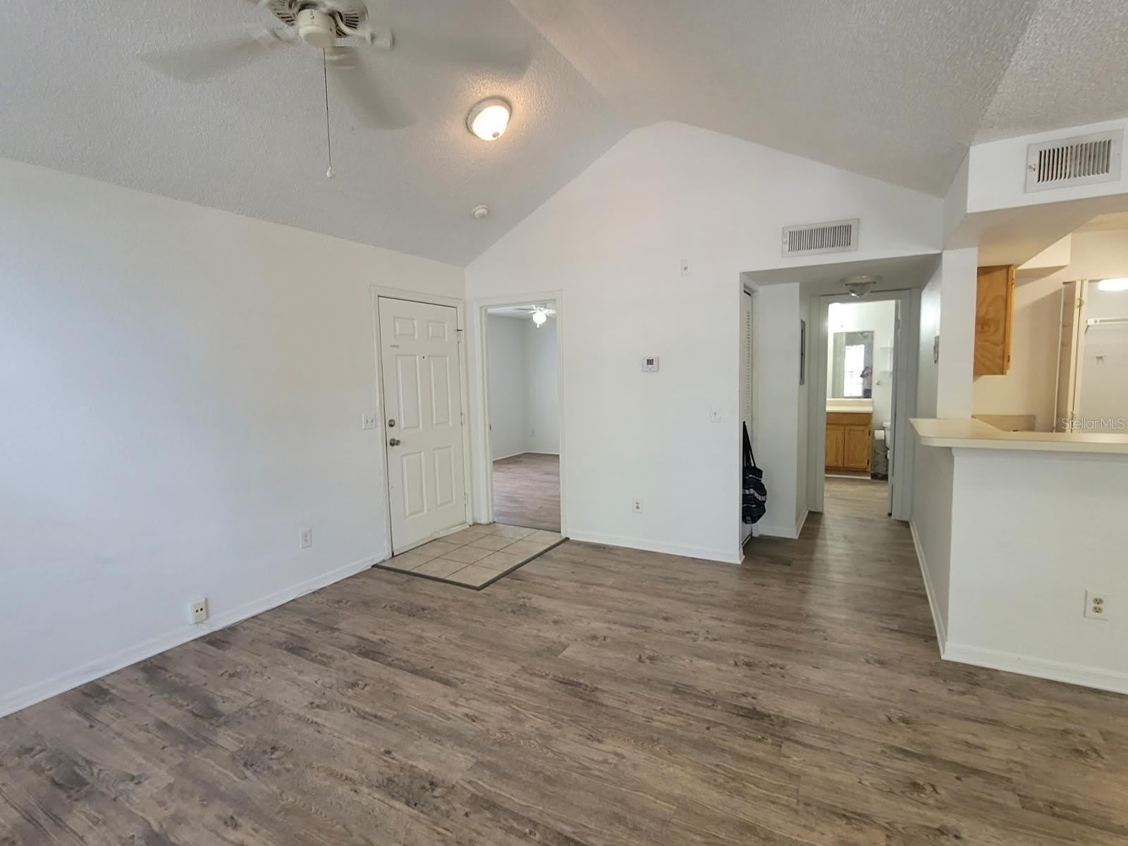 1021 S HIAWASSEE Road – photo 3