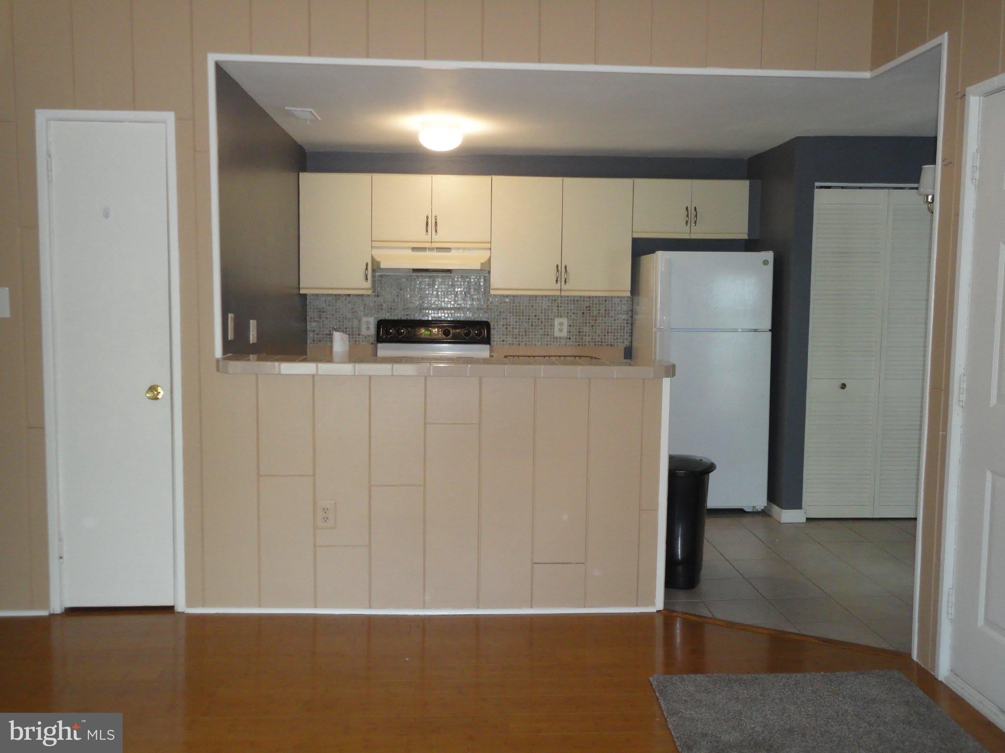 176 MEADOW RIDGE Road – photo 5