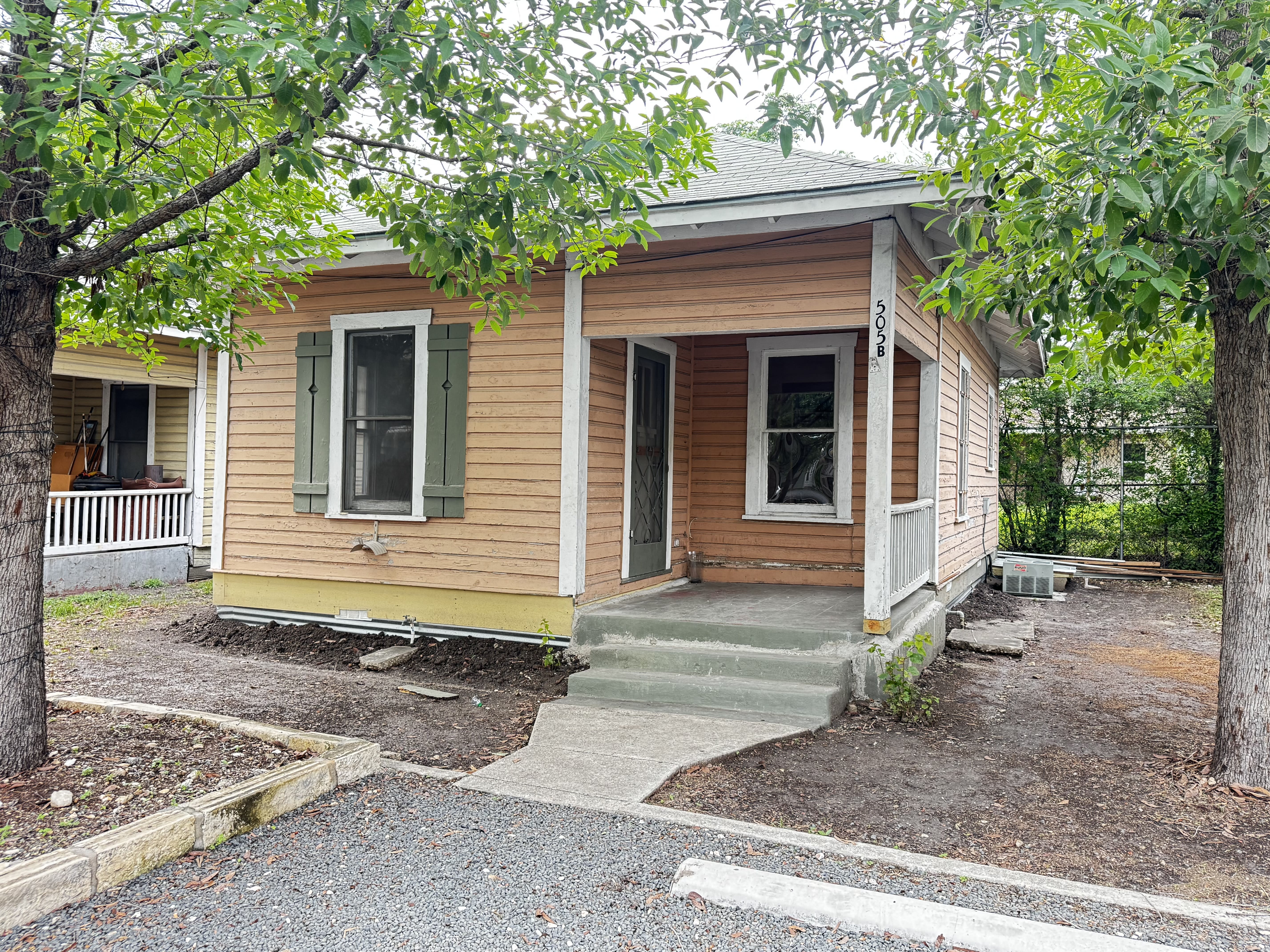 505 Wilmington Ave – photo 1