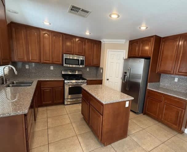5565 Golden Palms Court – photo 5