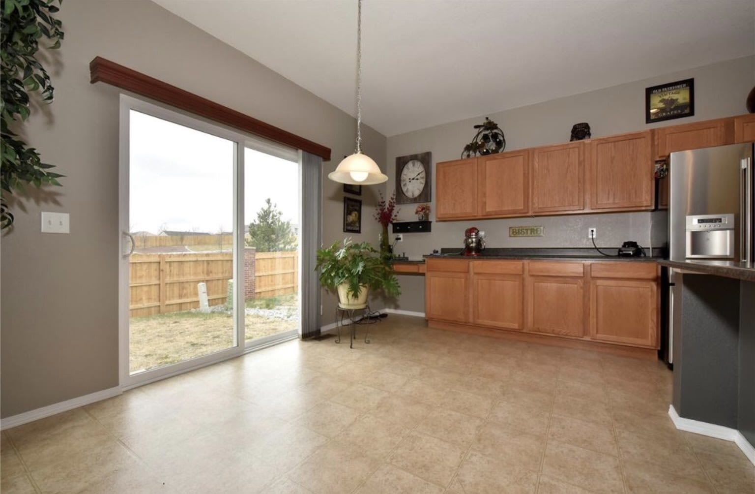 7115 Silverwind Cir – photo 5