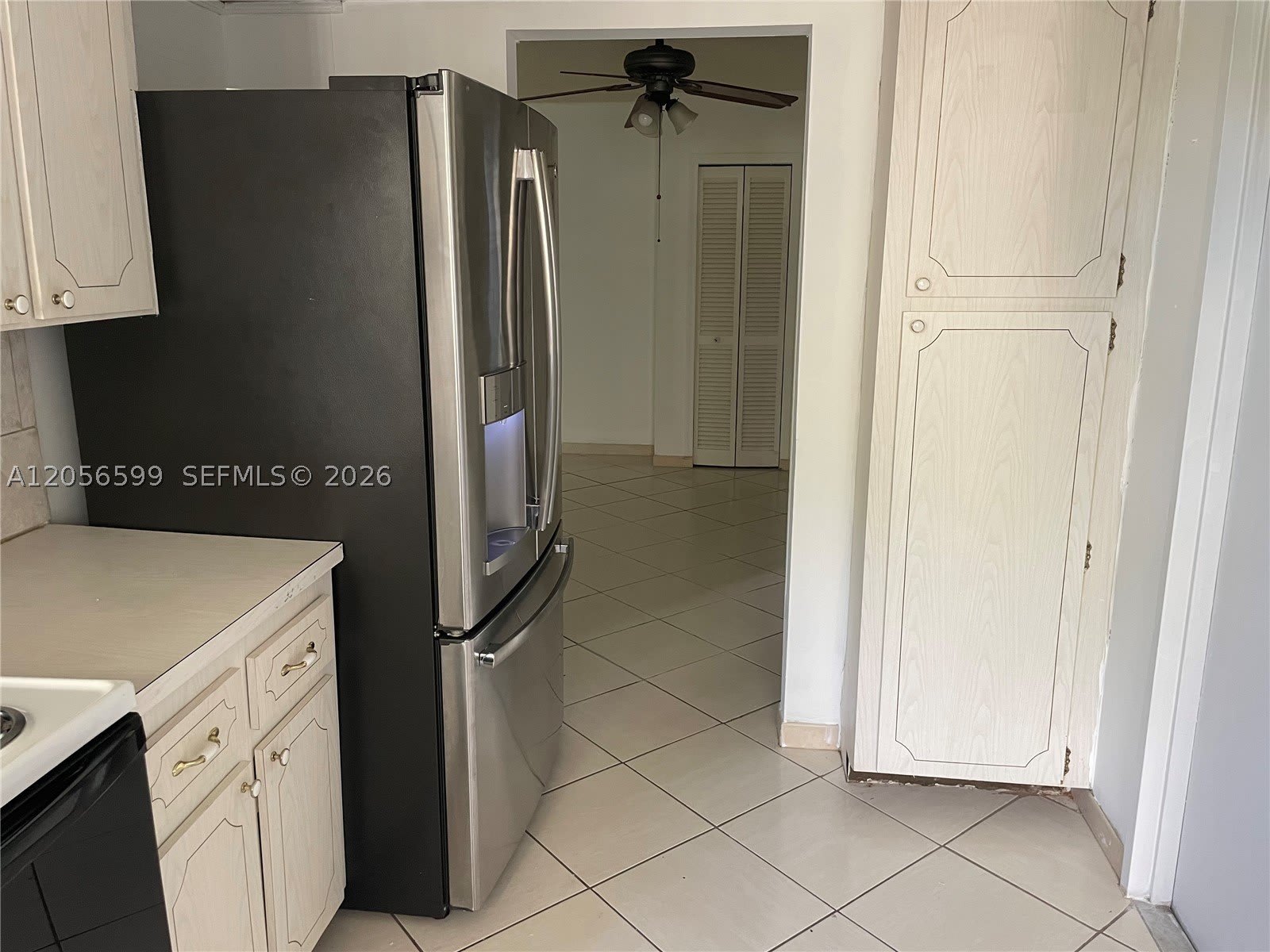 940 NE 199th St – photo 5