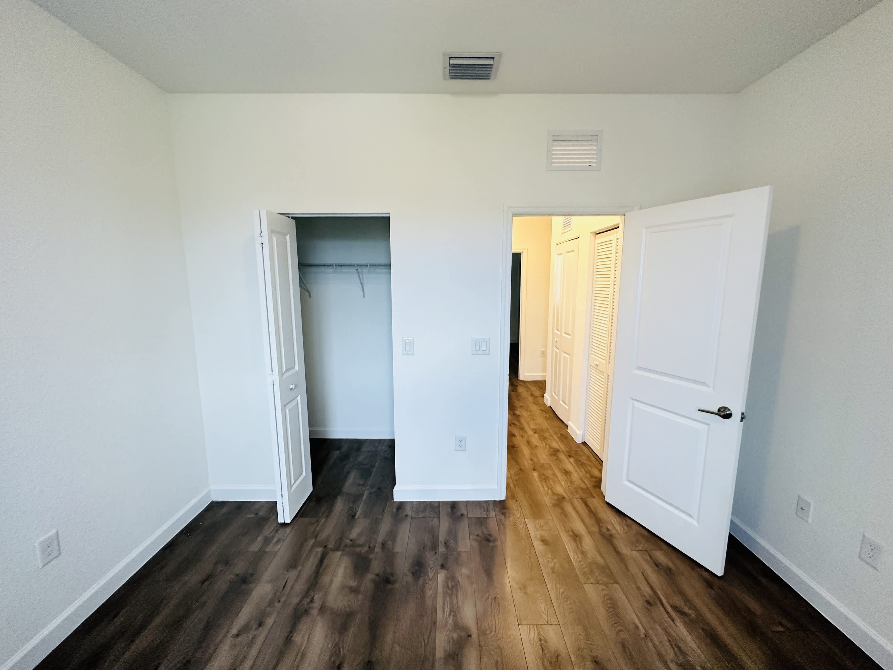 346 Northeast 208th Terrace – photo 4