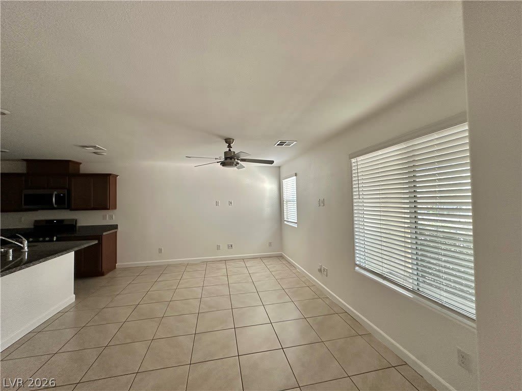 3638 Tripoli Cove Avenue – photo 5