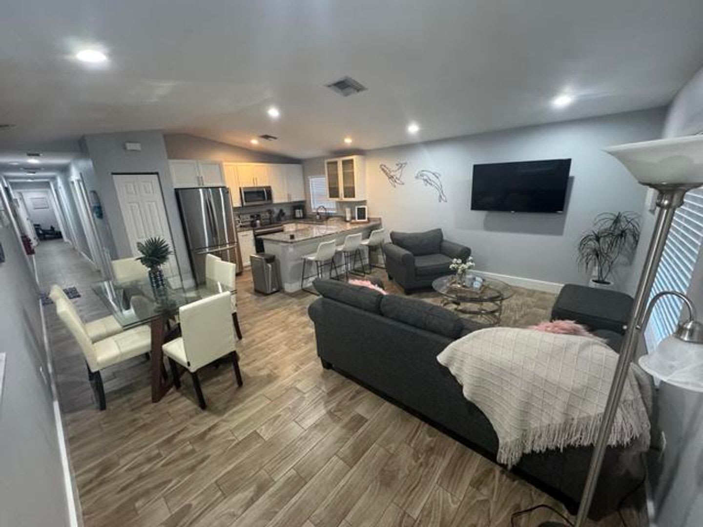 601 N E Street, Lake Worth Beach, FL 33460 – photo 2