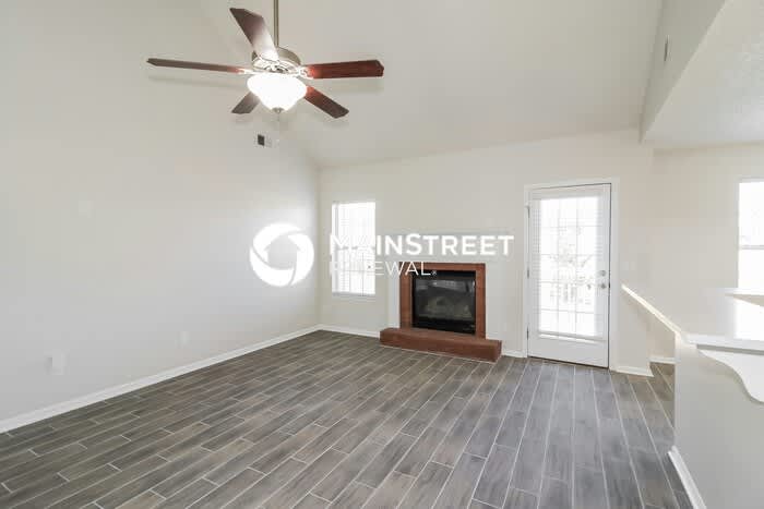 5847 Colonnade Drive – photo 4