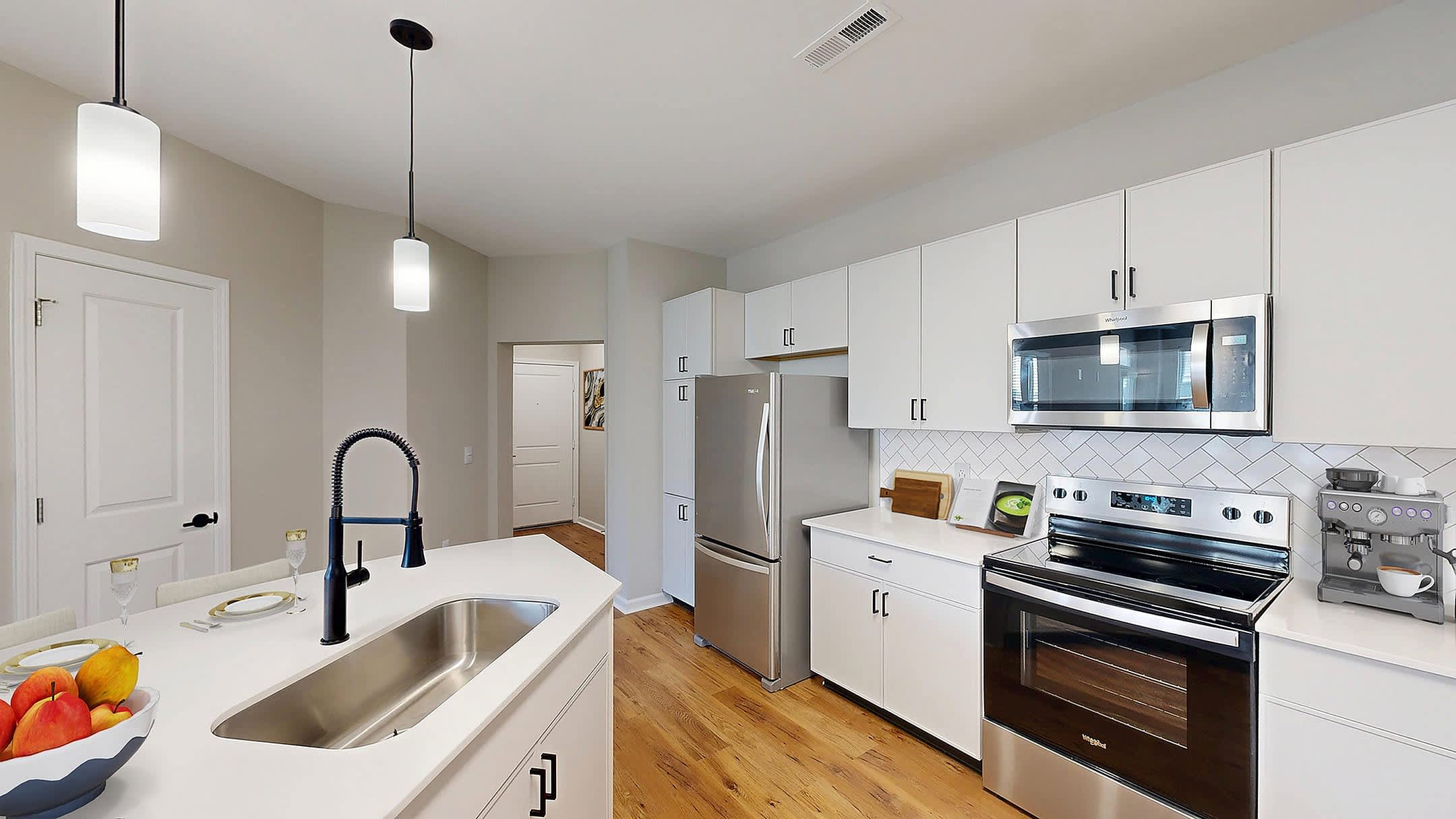 Reveal on Cumberland Apartments – photo 3