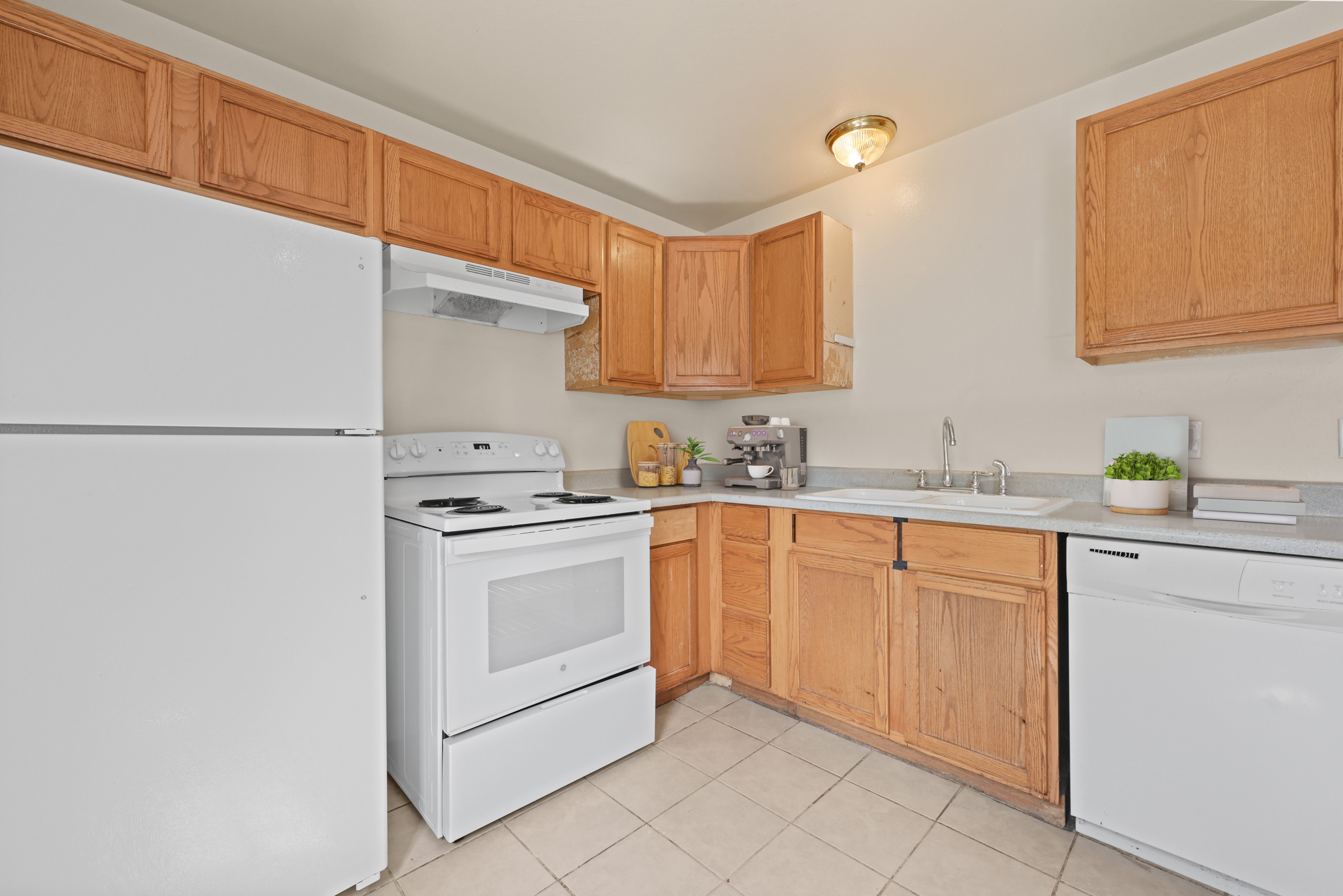 2812 W 66th Place – photo 2
