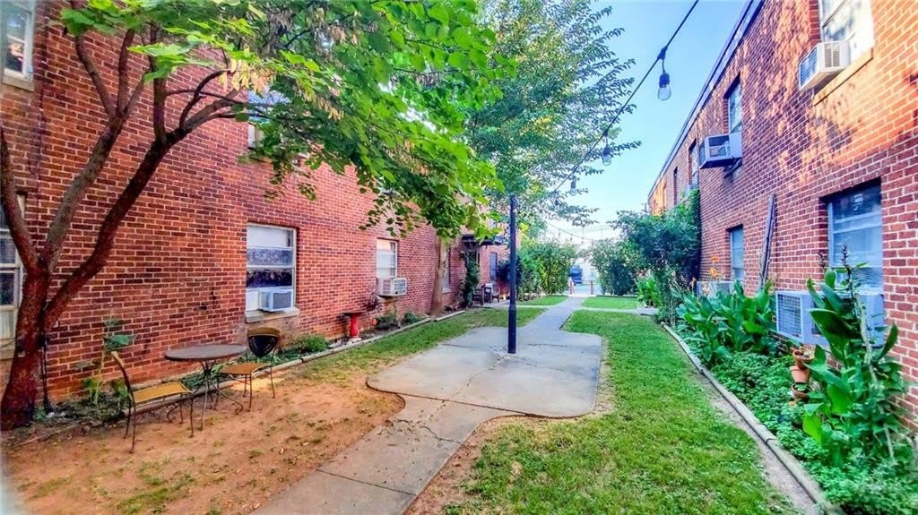 625 Dickson Street – photo 5