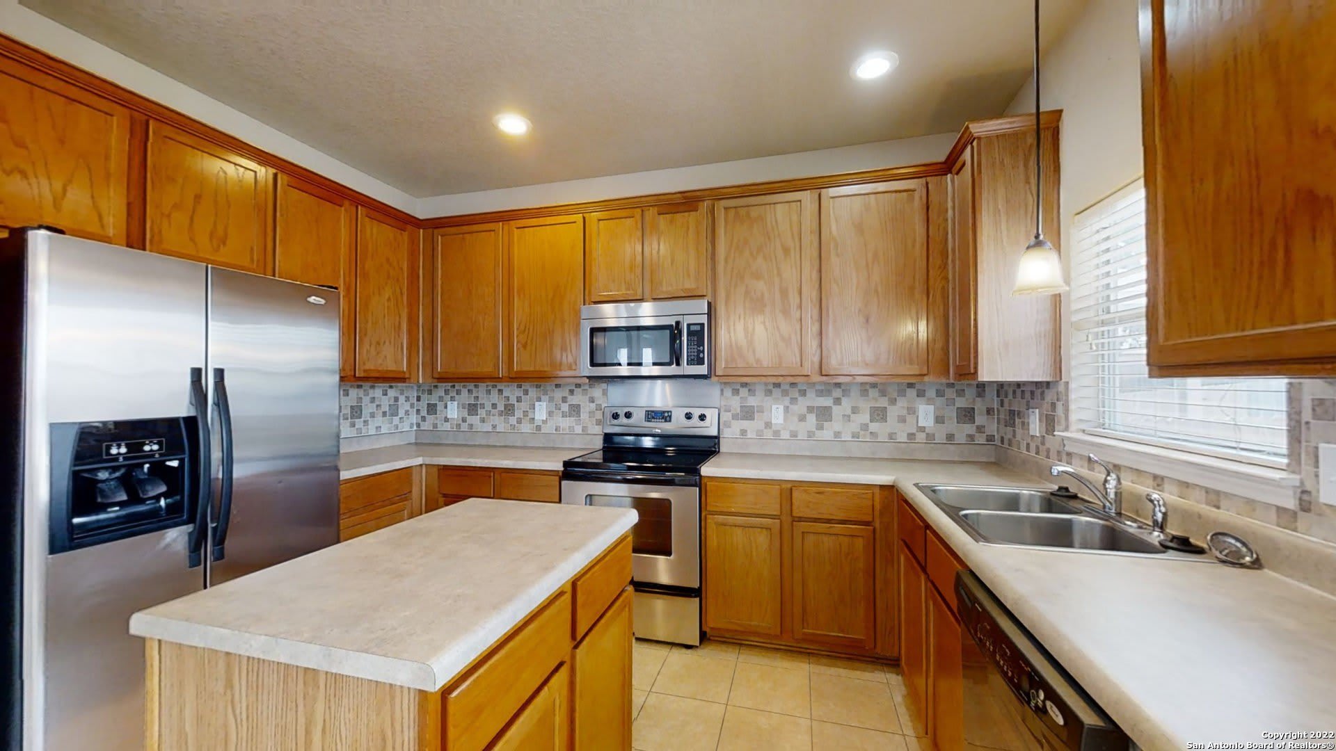12230 Medina Mill – photo 5