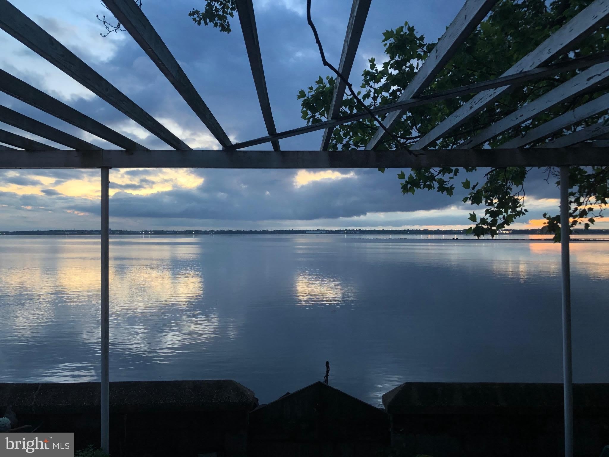 171 N RIVER Drive – photo 3
