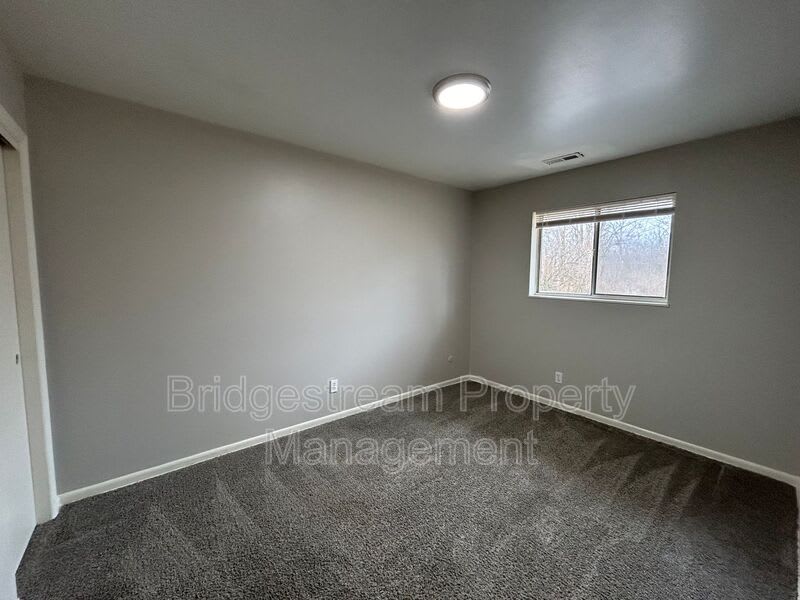 7837 N Main Street – photo 4