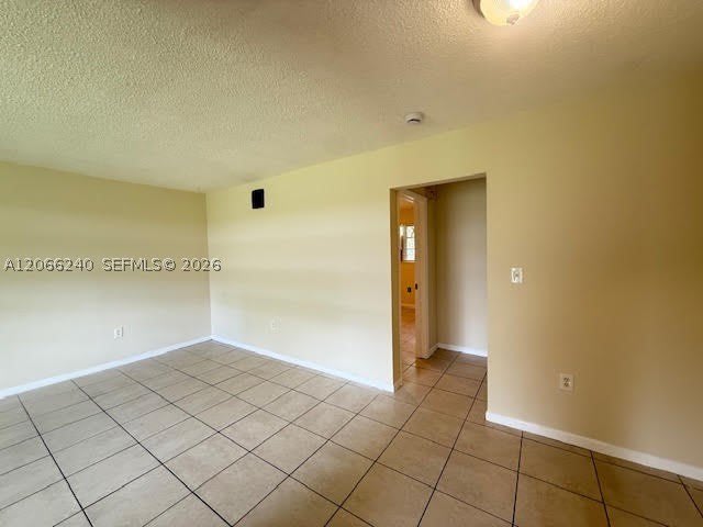 151 NW 164th St – photo 2