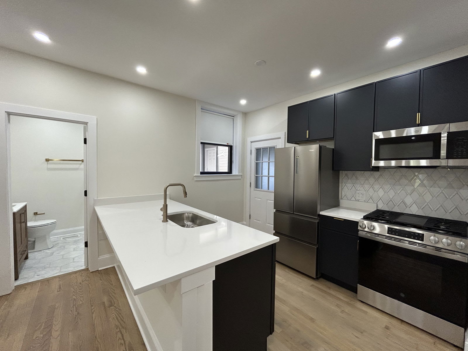 4636 North Hamilton Avenue – photo 1