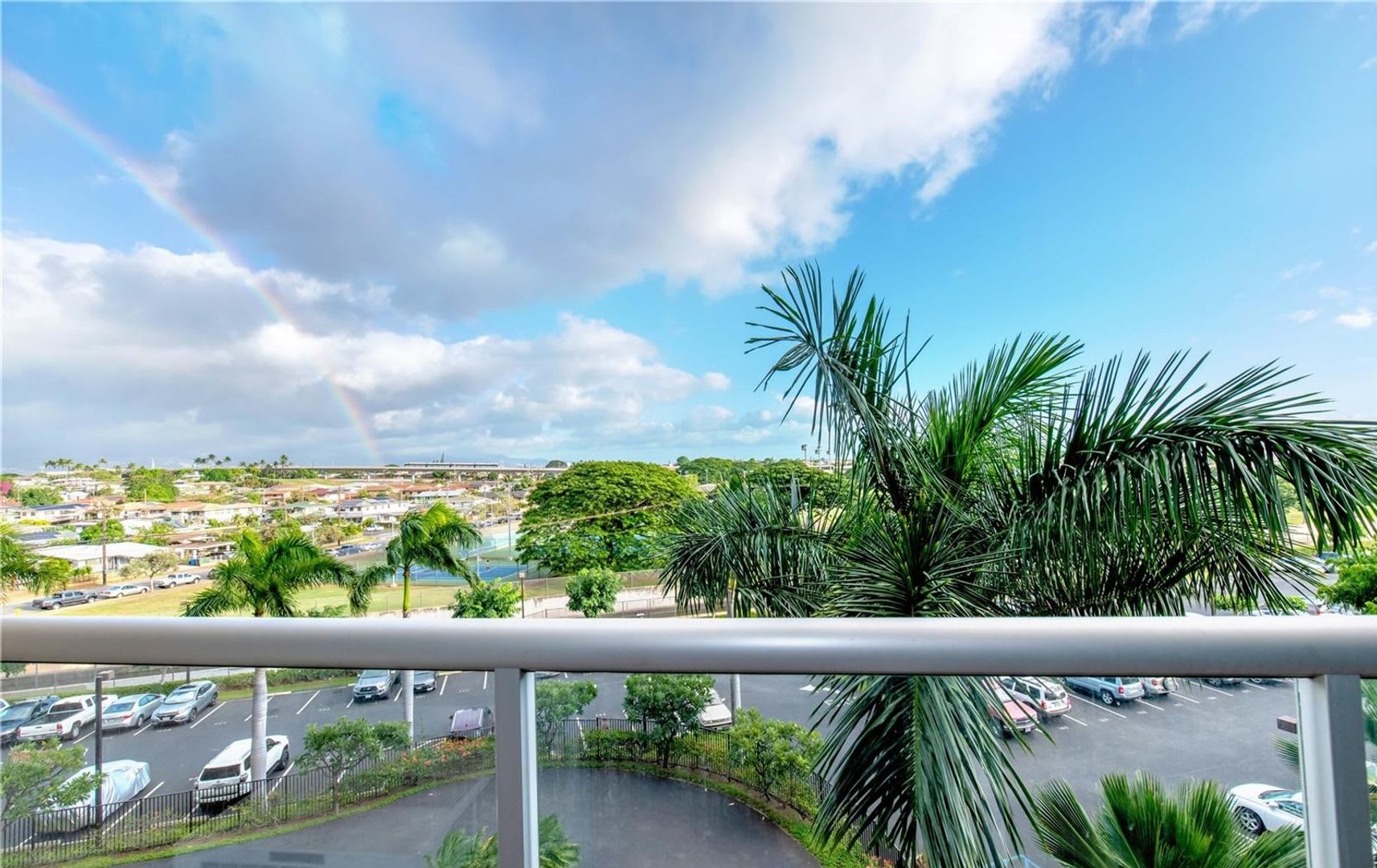 2 Bed / 1 Bath / 1 Parking in Plantation Town Apartments in Waipahu – photo 4