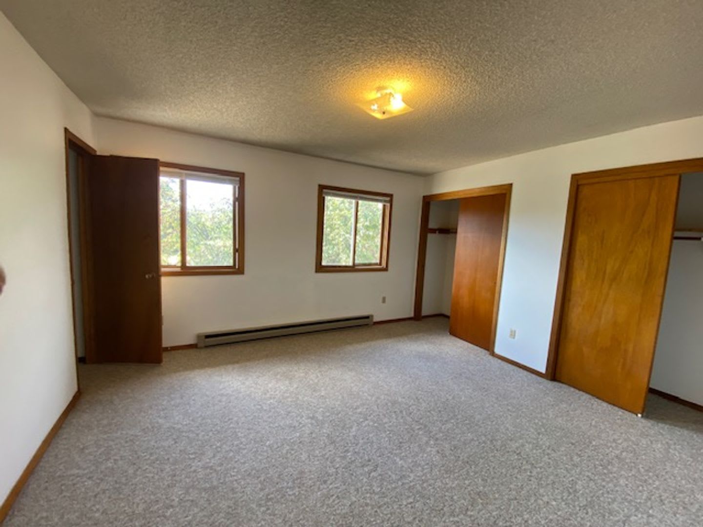 3 Bedroom 2 1/2 Bathroom Townhouse- CLOSE TO MSU – photo 5