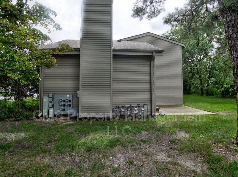 26 White Swan Way – photo 4