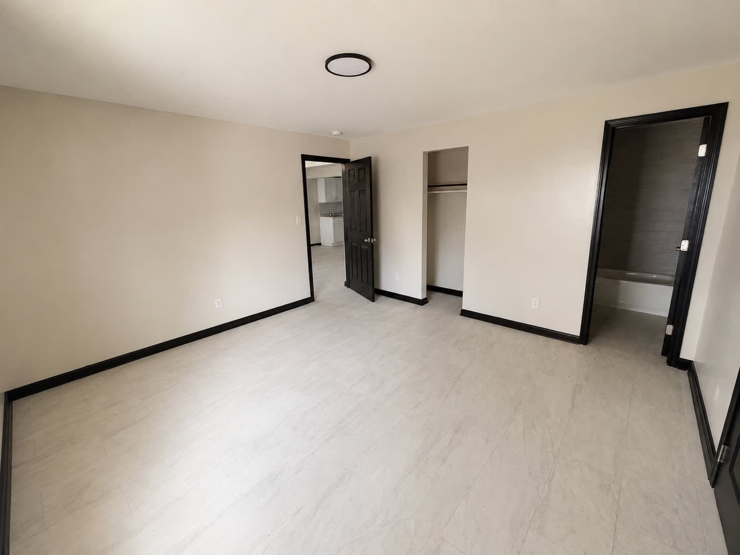 1572 Pope Street – photo 5