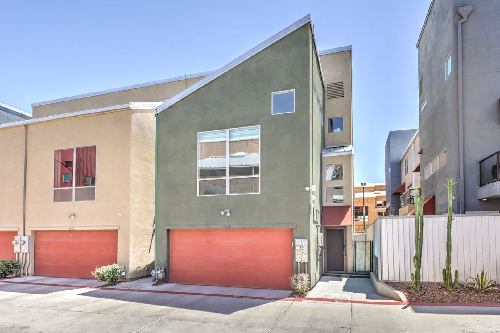 1999 Yaupon Avenue, Las Vegas, NV 89101 – photo 3