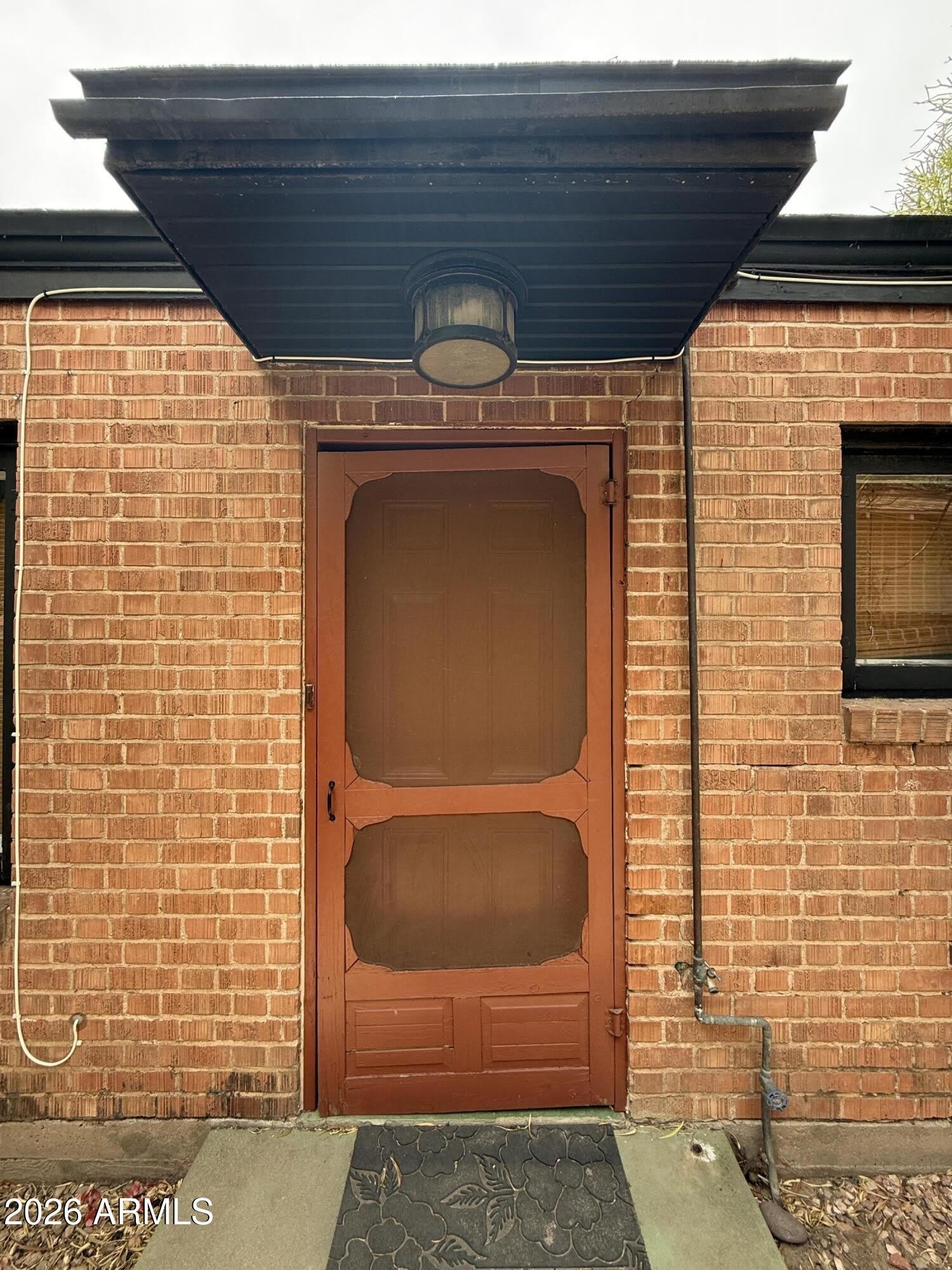 72 W WILLETTA Street – photo 3
