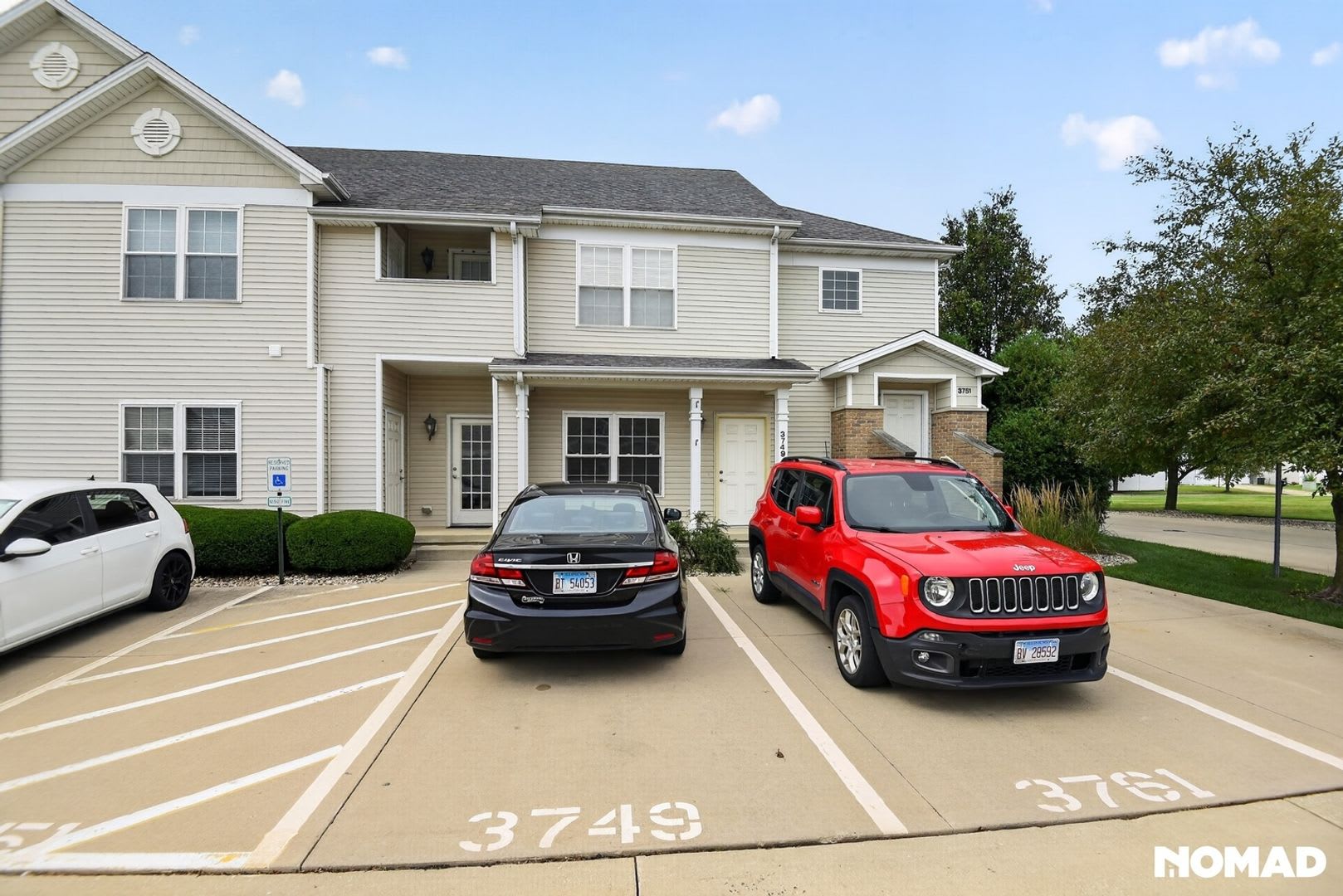 Charming 2Br Condo In Champaign – photo 4