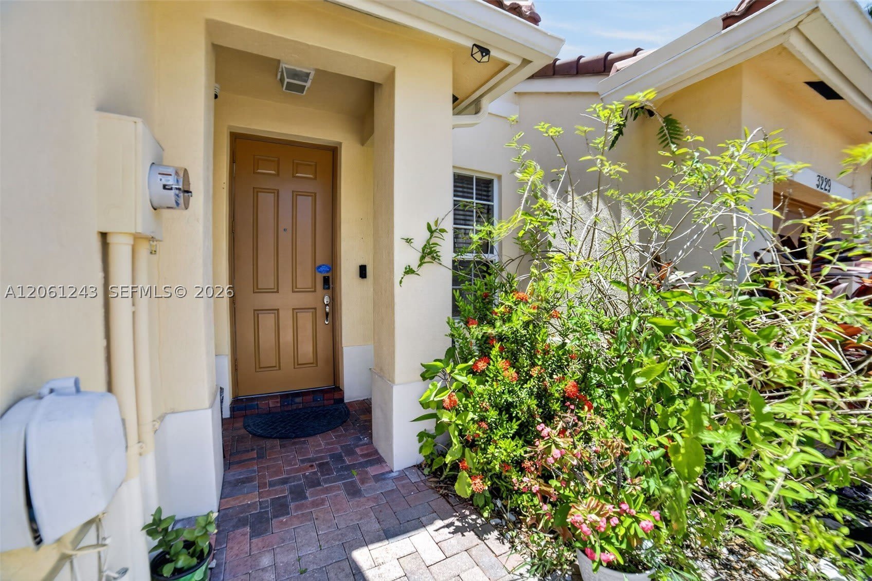 3227 NW 32nd Ter – photo 4