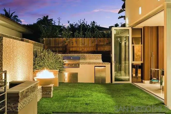 1676 Plum – photo 4