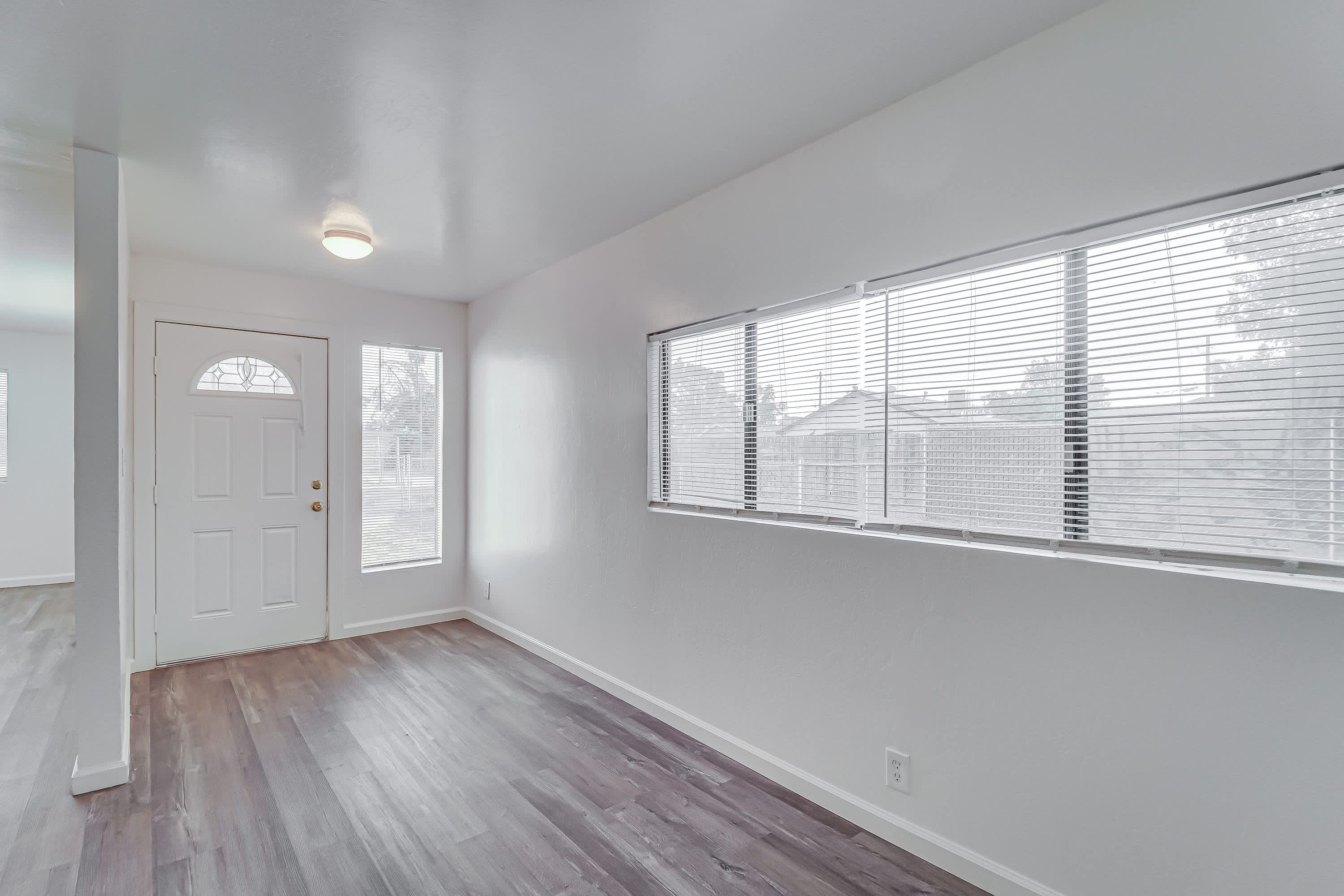 620 Huskey Drive – photo 4
