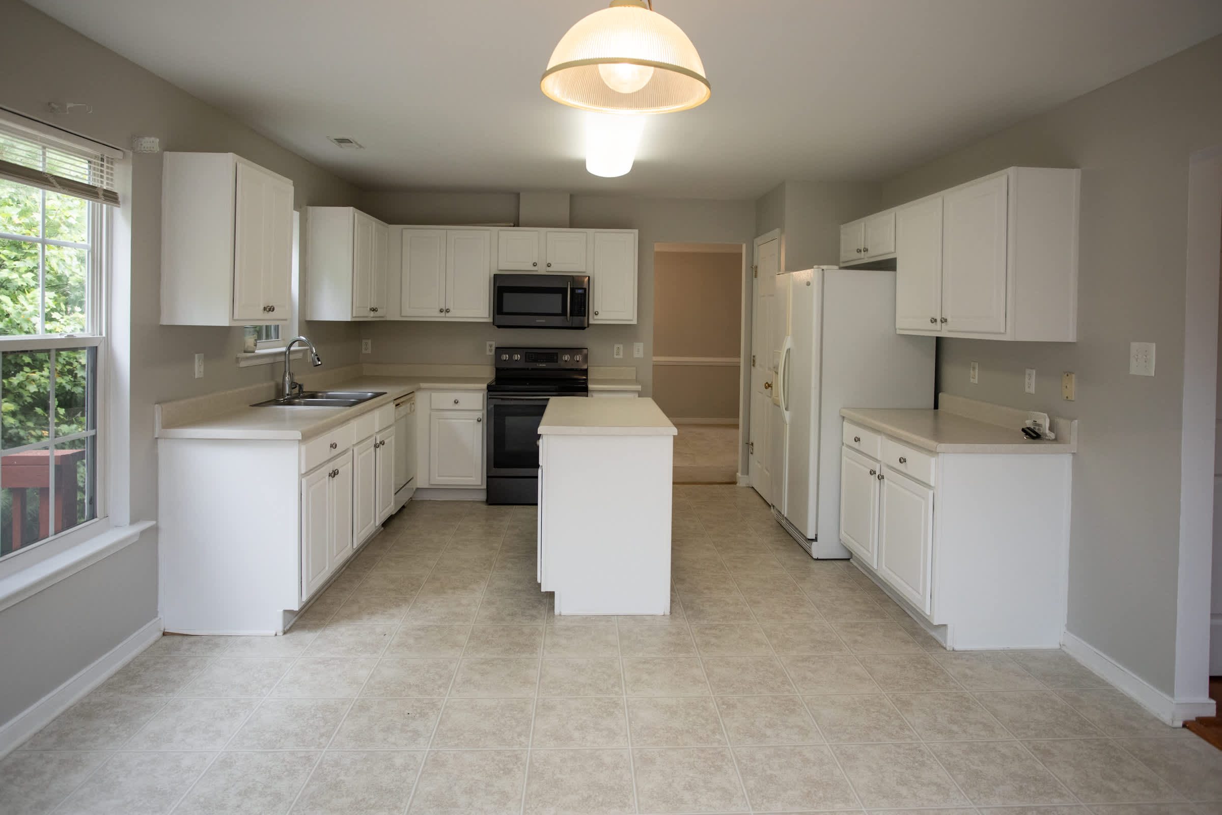 2918 Littlebury Drive – photo 5