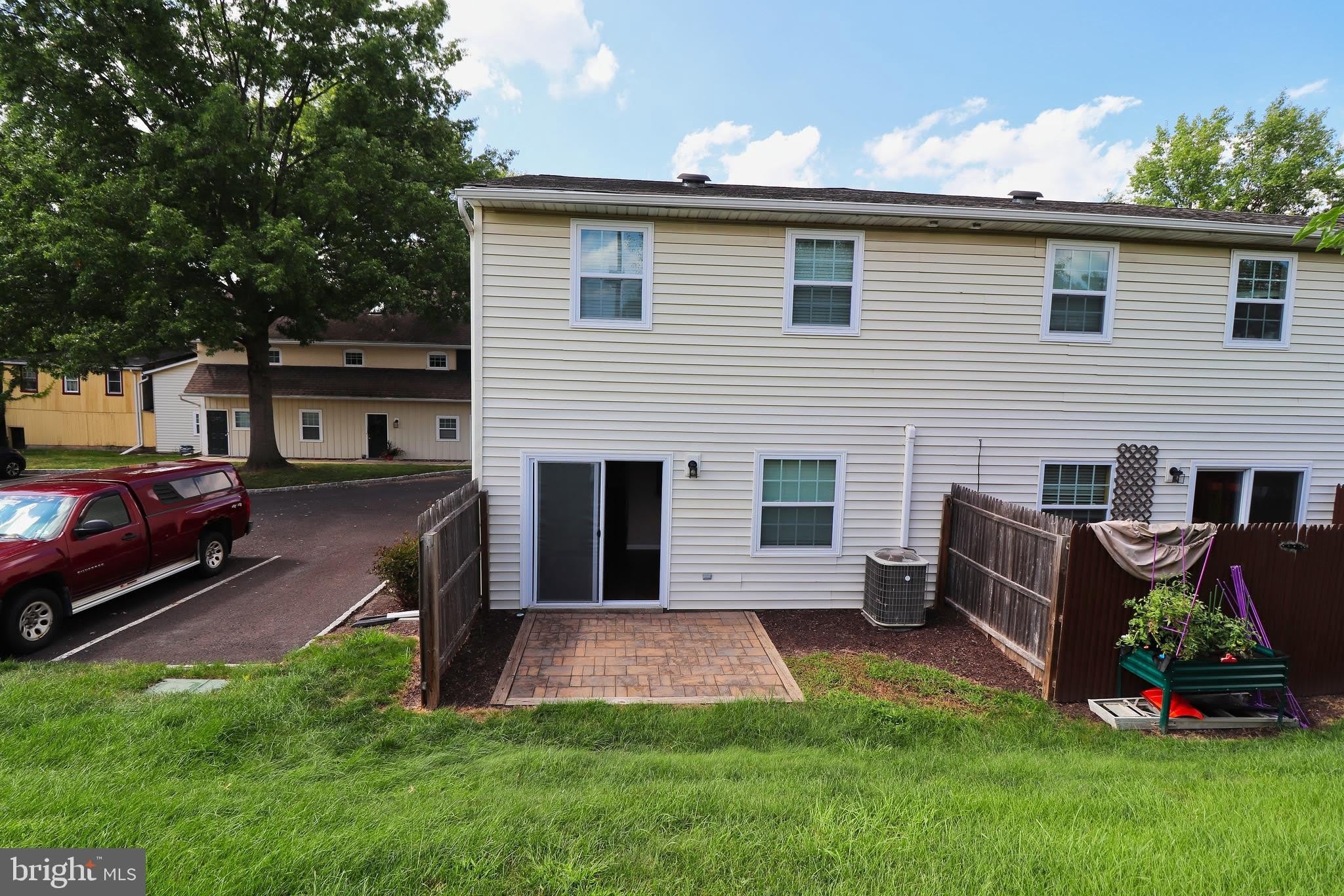 123 N STATION Street – photo 3