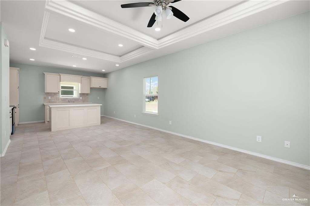 222 W Mahl Street – photo 4
