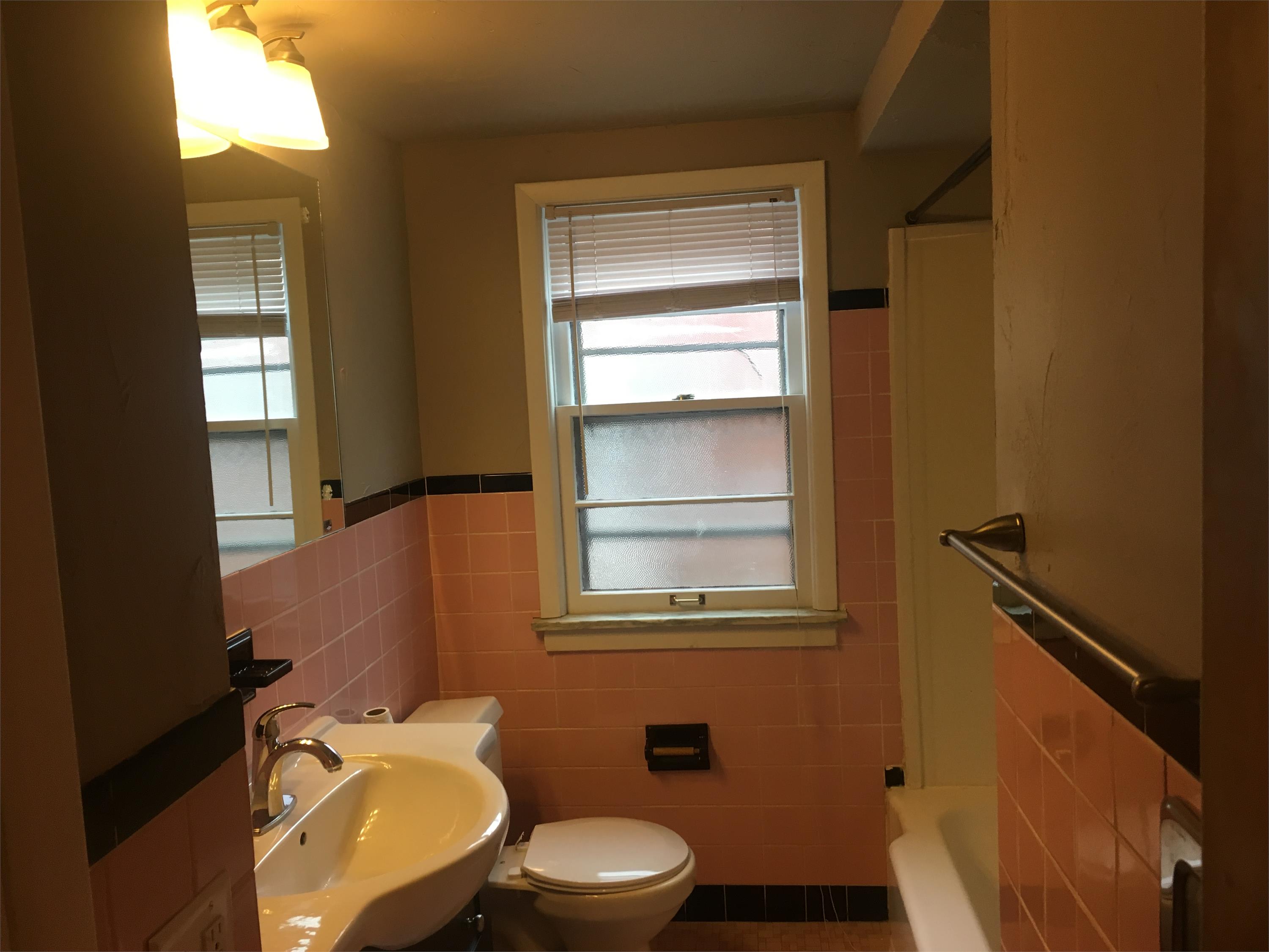 2381 warrensville center rd. – photo 5
