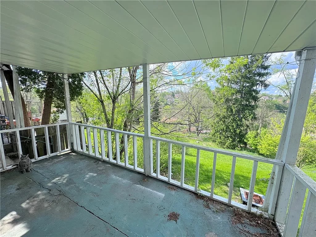 2528 Homehurst Avenue – photo 4