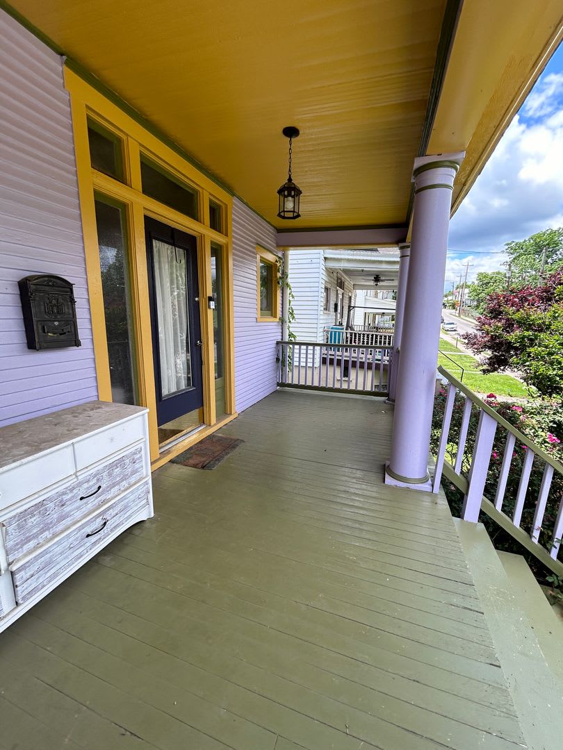Spacious 3 Br Home In Old Sw Close To Ymca Downtown – photo 2