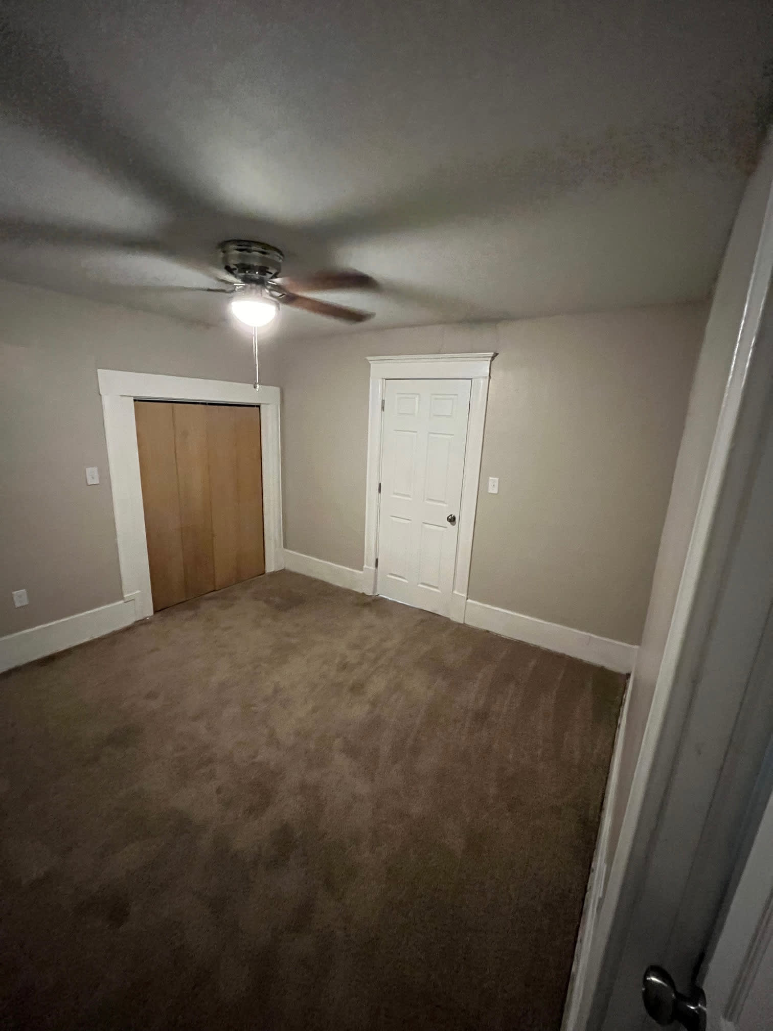 1221 S St Francis Ave – photo 4