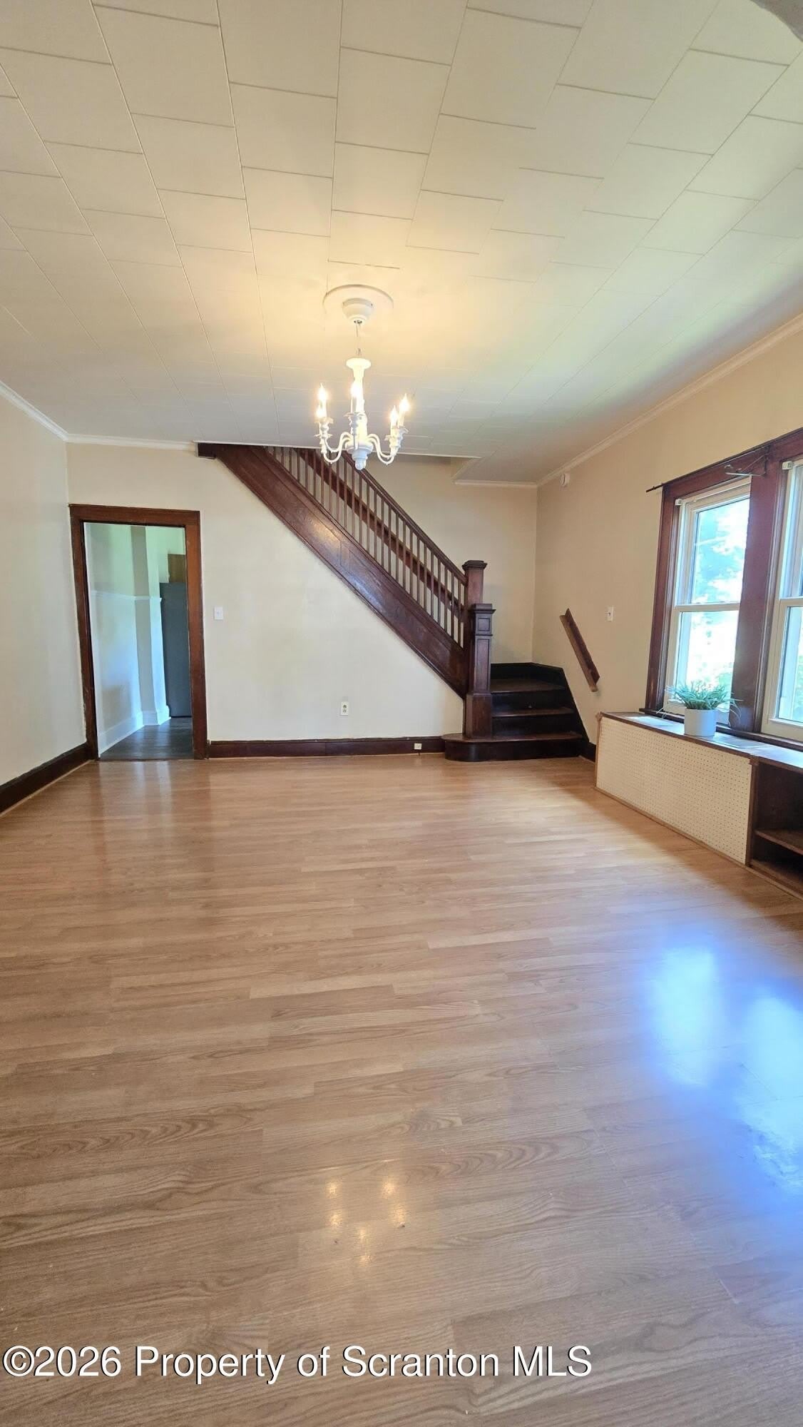 542 Deacon Street – photo 5