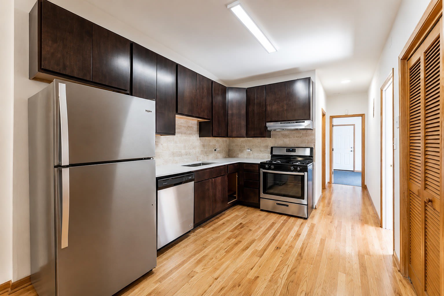 1343 N Leavitt Street – photo 5
