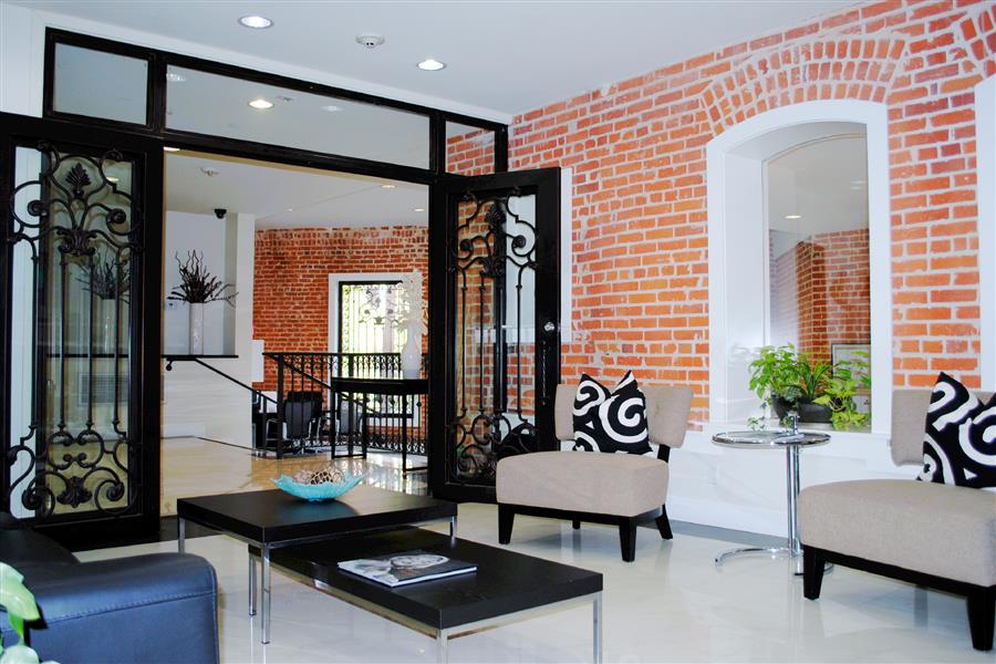 Brownstone Lofts – photo 3