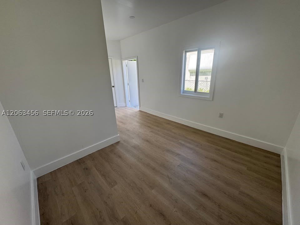 670 NE 166th St – photo 4