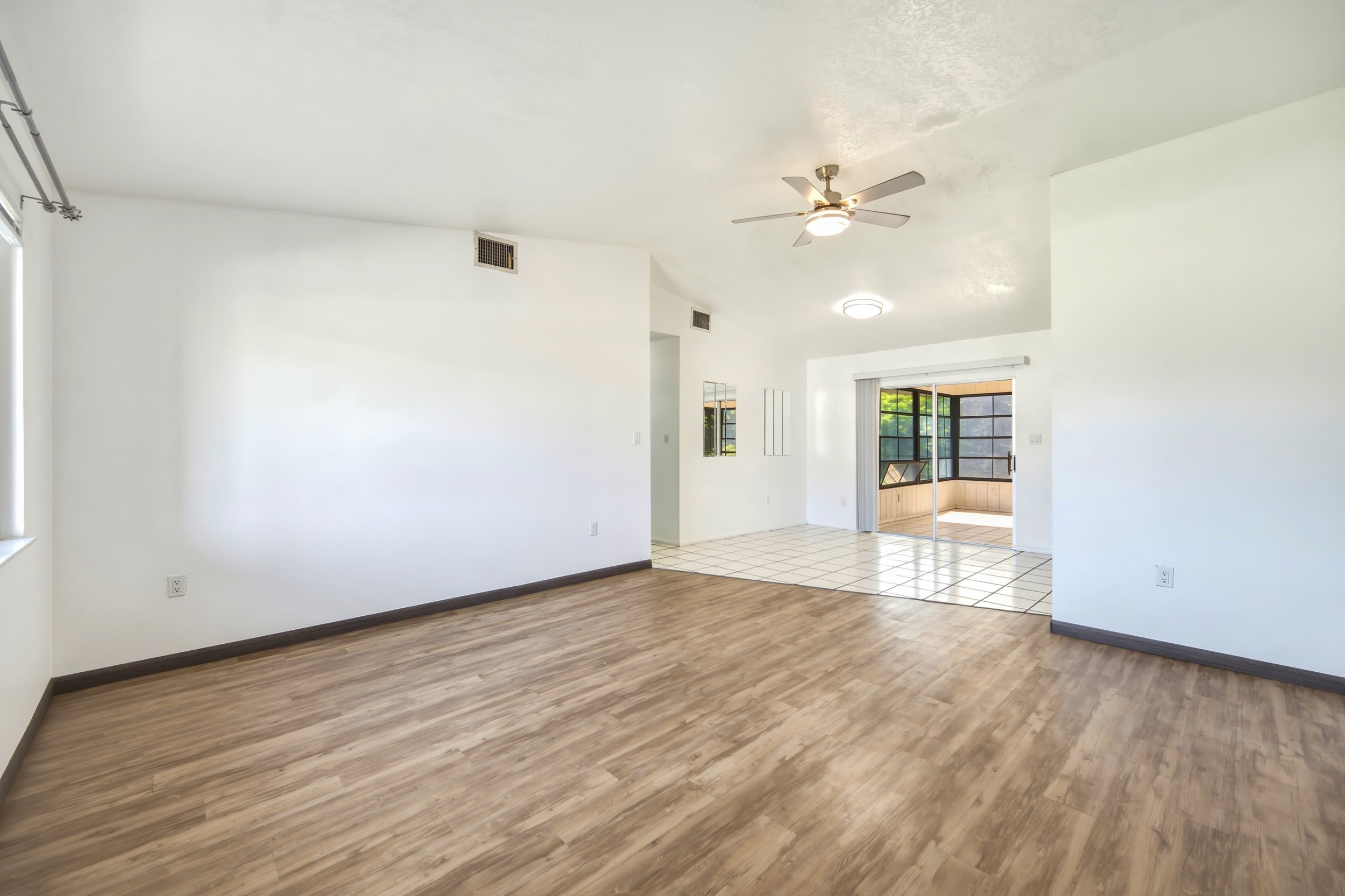 1326 Birchcrest Blvd – photo 3