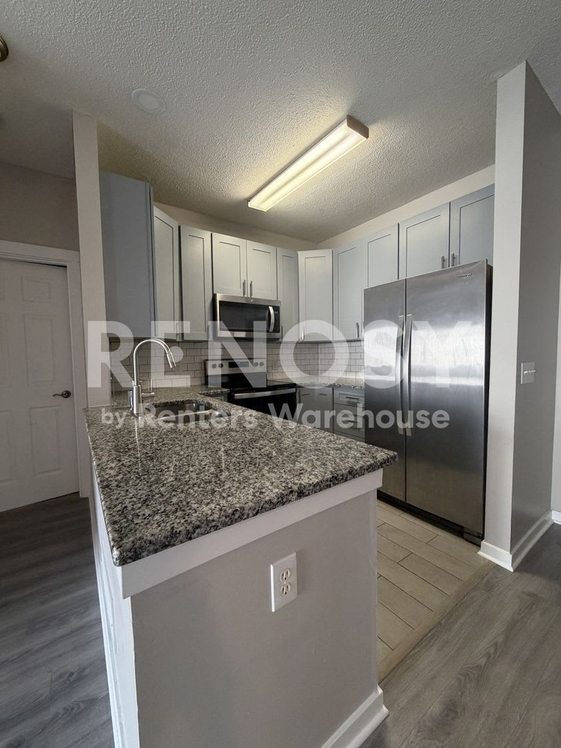 Available Now 3 Bedroom 2 Bath Townhouse In Woodbury – photo 3