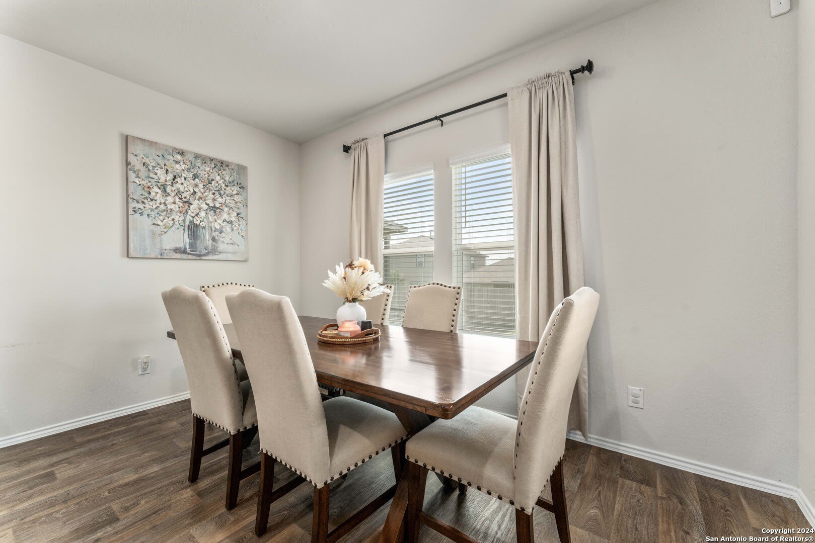 3127 KEUKA PARK DR – photo 3