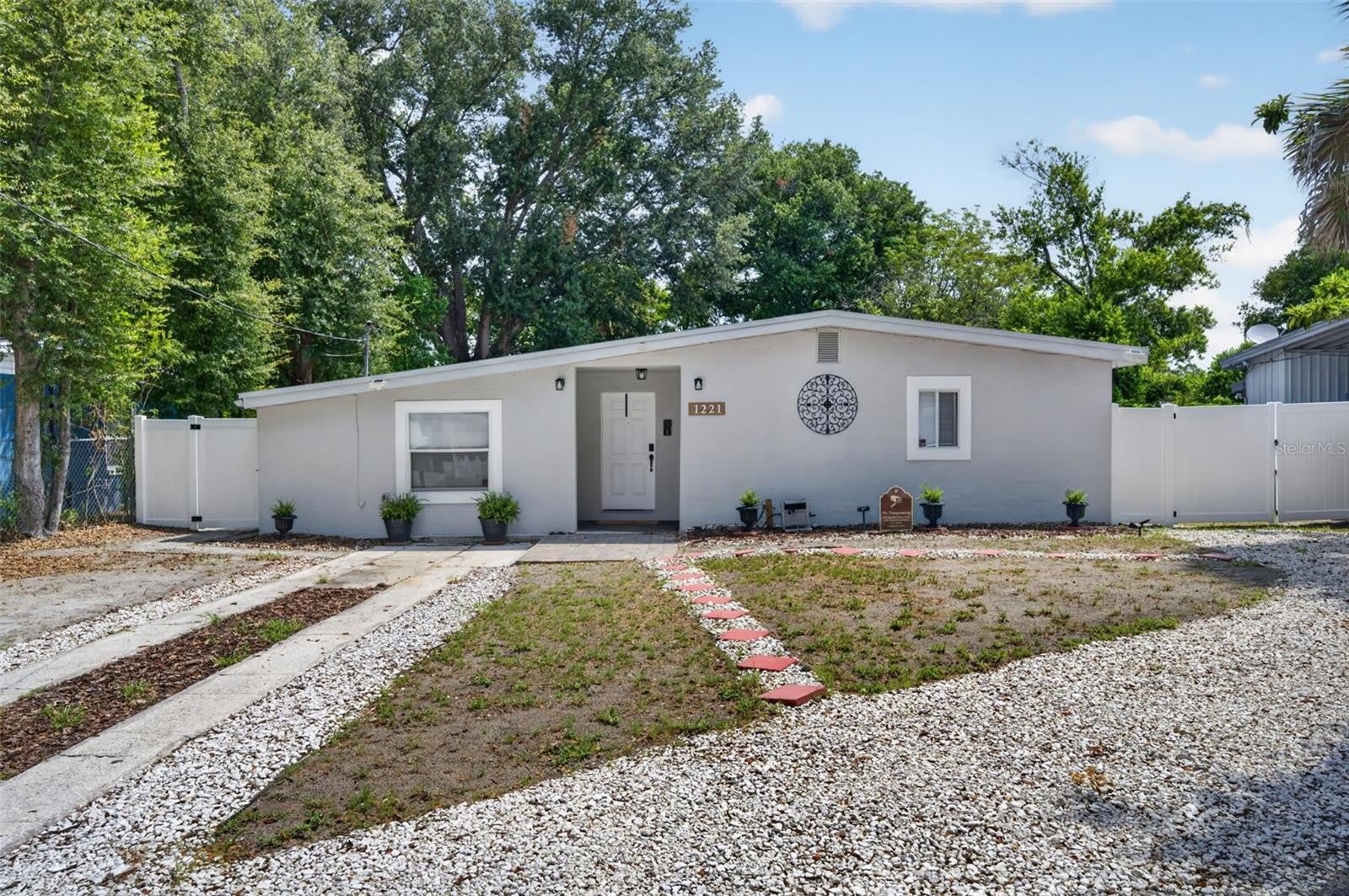 1221 ELINORE Drive – photo 2