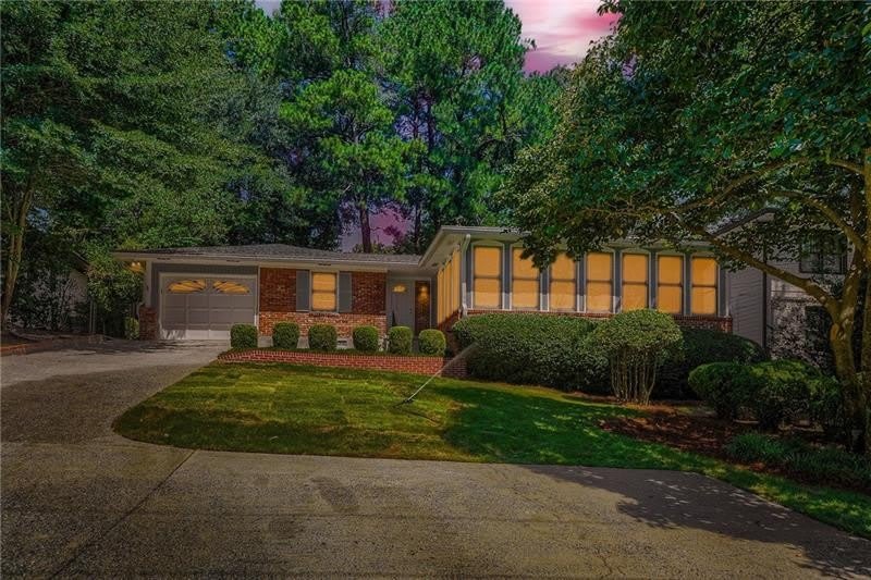 1278 Fairhill Lane – photo 3